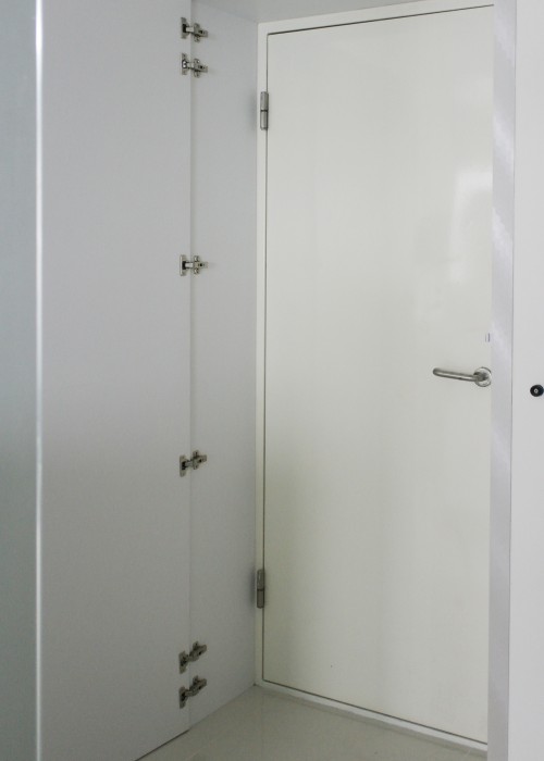 door2